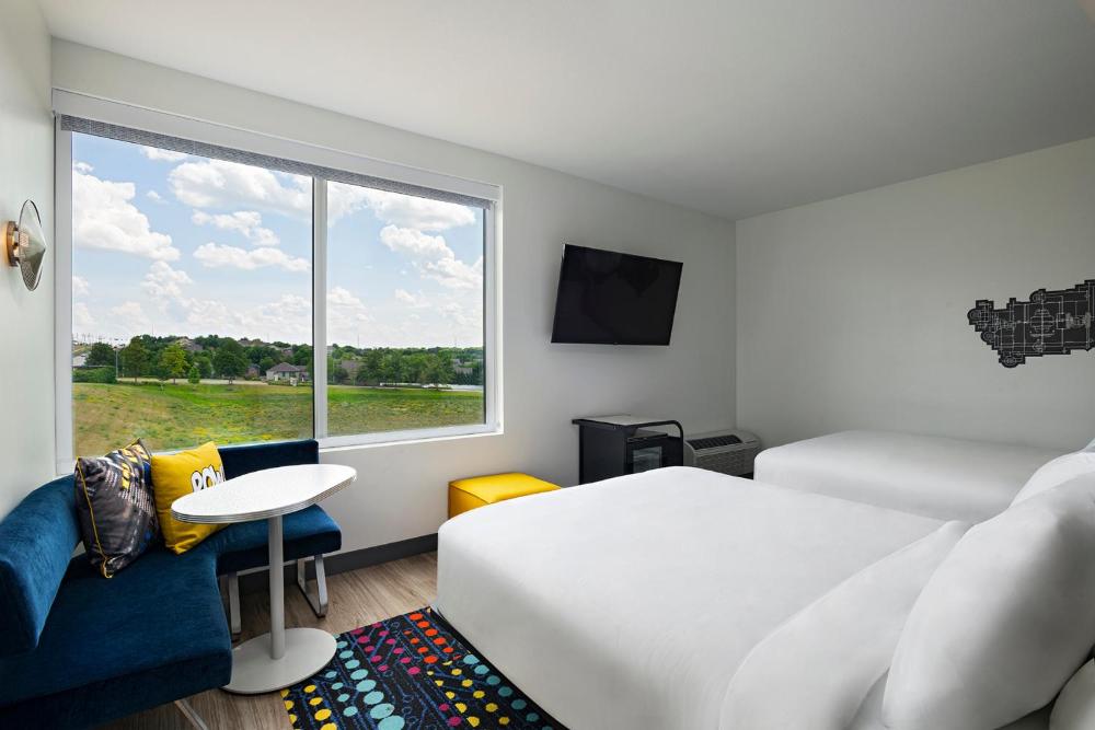 Aloft, Guest room, 2 Queen interior