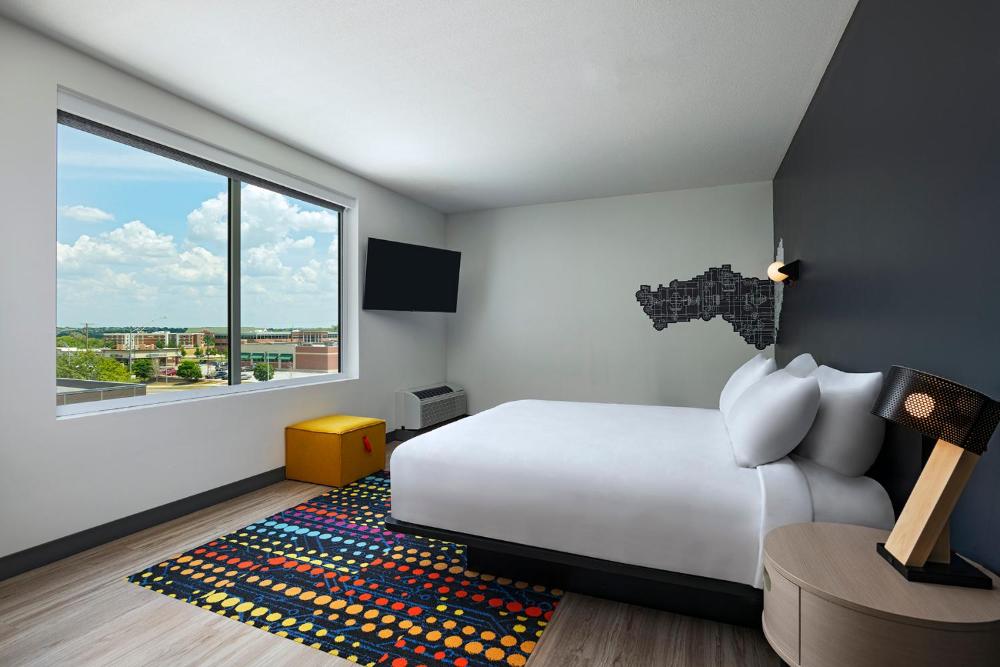 Aloft, Suite, 1 King interior